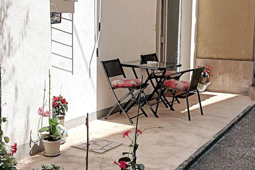 Lovely Apartment Morje - Koper Old Town Bagian luar foto