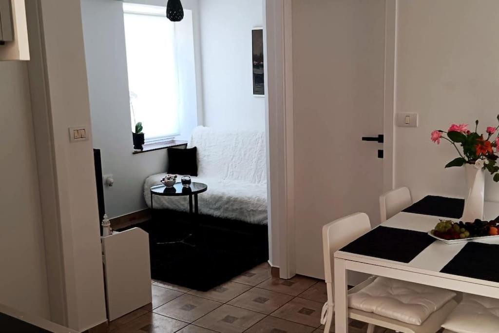 Lovely Apartment Morje - Koper Old Town Bagian luar foto